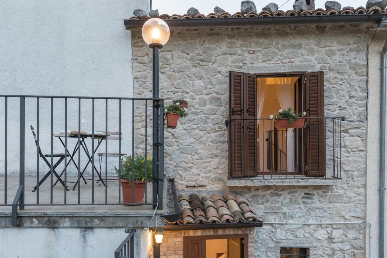 Appartamento La casa in pietra Villa Santa Maria  Esterno foto