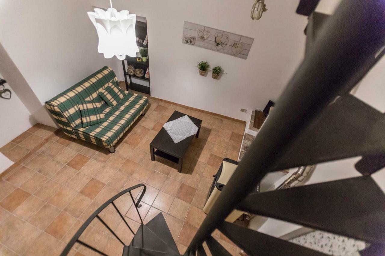 Appartamento La casa in pietra Villa Santa Maria  Esterno foto